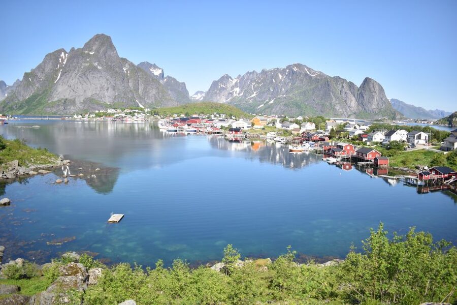 From Svolvaer: Private Lofoten Islands Tour with Transfer - Door-to-Door Transfer With a Small Private Group