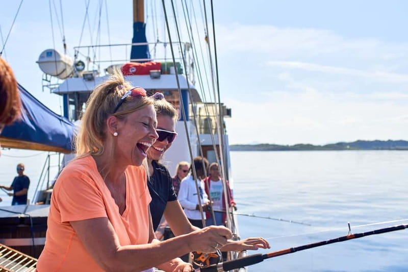 From Svolvær: Taste of Lofoten - Cultural Fishing Experience - Stop 2 to Stop 3: what the fishing-to-soup timing feels like