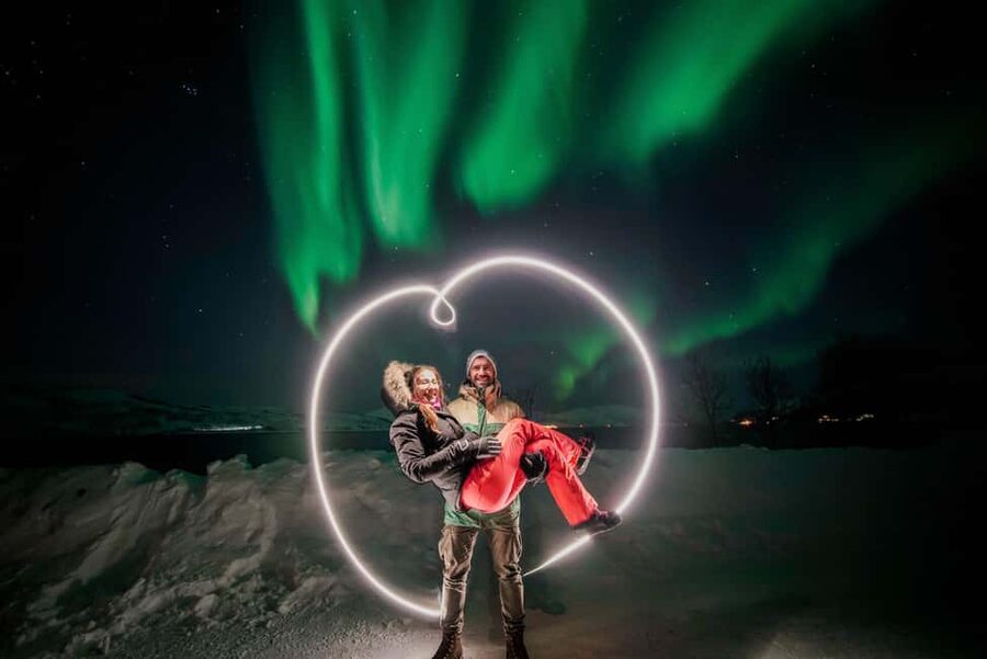 From Tromsø: Aurora Borealis Tour - What comfort looks like during an aurora night