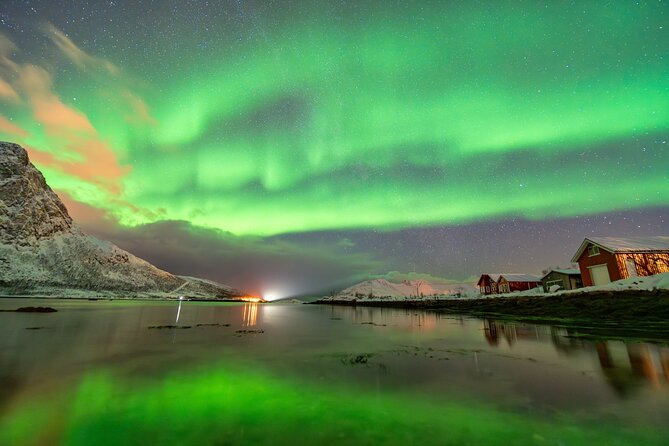 From Tromsø: OFFICIAL Northern Lights Safari by Minibus - H2: Stop time and the return to Storgata 25