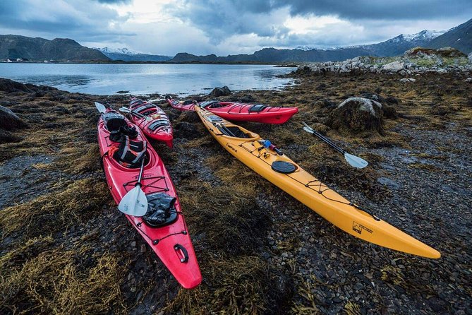 Full Day Combo Kayak and Rappel - Northern Explorer - Hiking Up for Mountain Views, Then Setting Up the Descent
