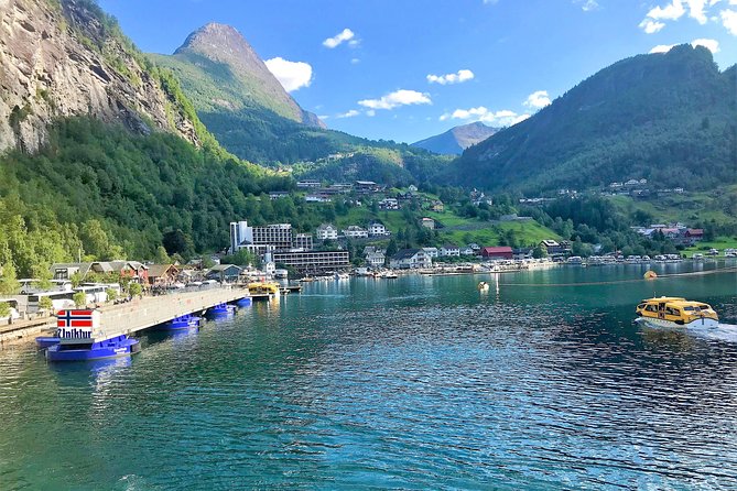 Geiranger by Royal route, 5 hours with visiting a high-mountain farm - Westerås Restaurant: pre-reserved cliffside dining with fjord views