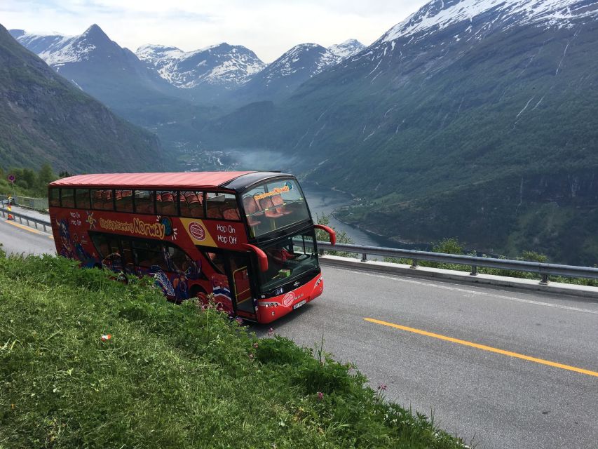 Geiranger: City Sightseeing Hop-On Hop-Off Bus Tour - Flydalsjuvet Viewpoint: the photo stop that rewards pacing