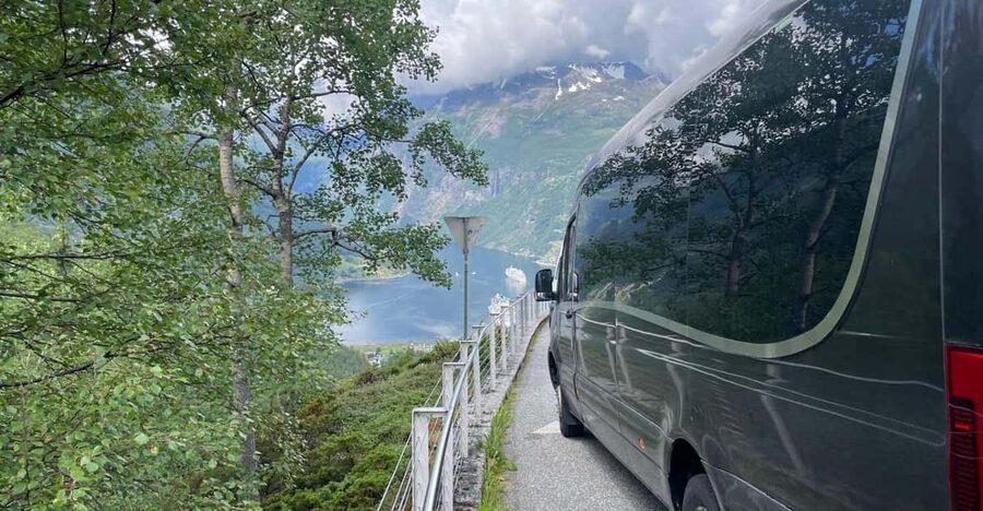 Geiranger Dalsnibba: mini bus tour - Price Check: Is $115 Worth It for Two Hours?