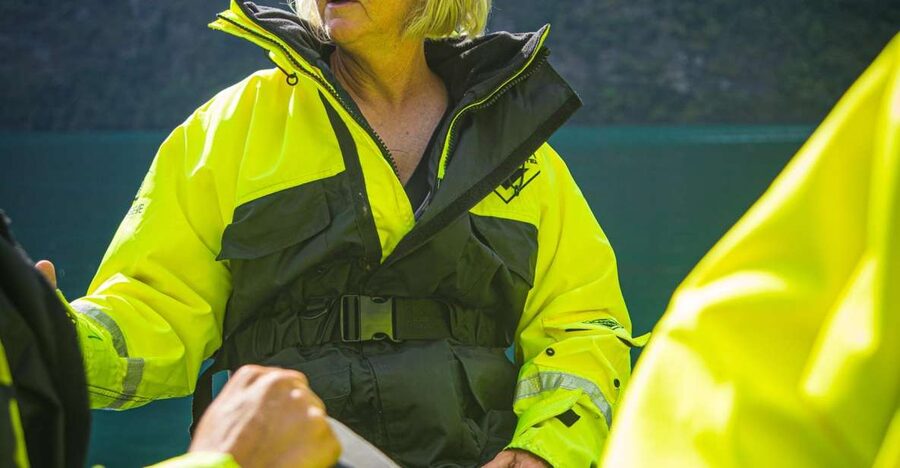Geiranger: Guided Geirangerfjord Boat Tour - Meeting by Havila Hotel Geiranger and what to do before you board