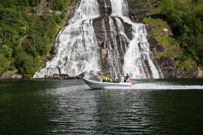 Geiranger: RIB Fjordsafari Geirangefjord - The Sea-Level Mountain Farm View You Might Not Expect