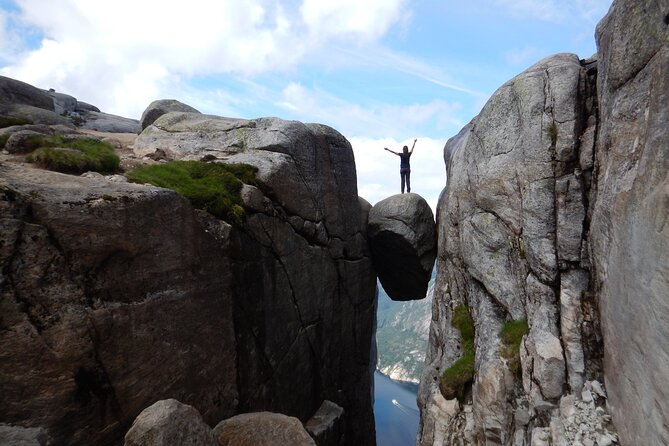Guided hike to Kjerag and Kjeragbolten - Packing and Footwear: The Stuff That Decides How Happy You Feel