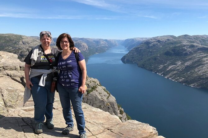 Guided hike to Pulpit Rock Preikestolen - Choosing your shoes and layers: fjord wind, rain, and ice