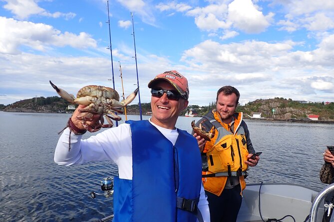 Half Day Fishing and Outdoor Cooking in Bergen - Guides, captains, and the vibe on the boat