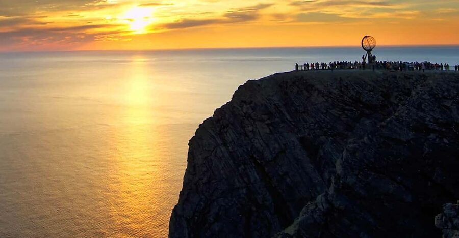 Honningsvåg: North Cape Summer Tour with Sami Family Visit - Reindeer and the Sami family visit: the part that can change day to day