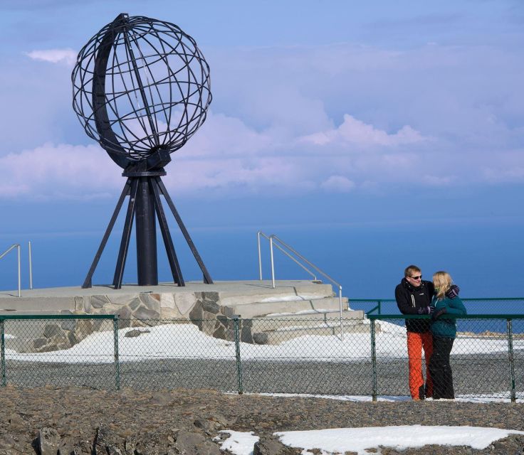 Honningsvåg: North Cape Winter Excursion with Entry Ticket - The road closure backup: fishing village, Aurora Center, and Honningsvåg sightseeing