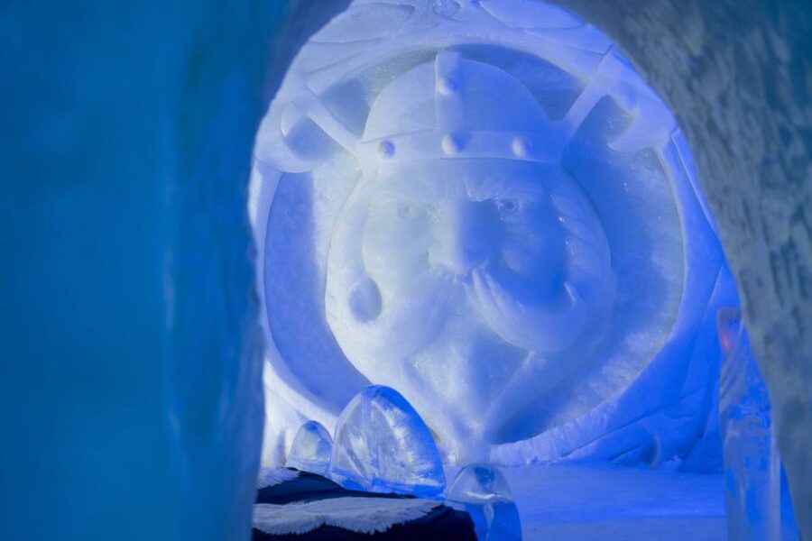 Kirkenes: Snowhotel Entrance Ticket - Your 2-hour park loop, reindeer to huskies to ice hotel