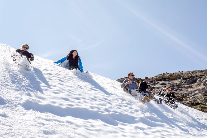 Kjerag Low-Season Hike + Packed Lunch - The boulder moment: safety first if snow changes everything