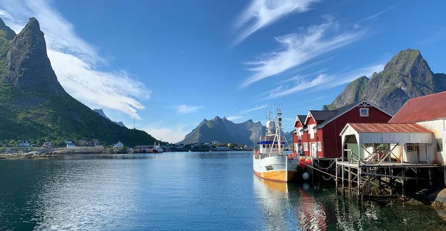 Leknes: 4 Hours Private Exclusive Car Sightseeing in Lofoten - Haukland Beach First: White Sand, Blue Water, Mountain Views
