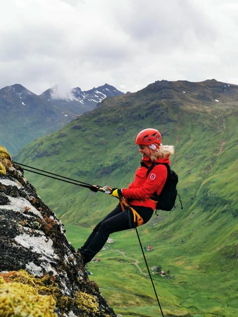 Lofoten: Full Day Combo tour, (kayaking and rappelling) - The short hike to the view: quick uphill payoff