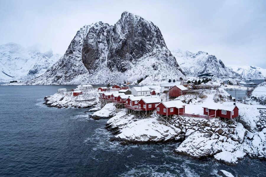 Lofoten: Reine, Hamnøy, and Skariskøya Photo Tour - Skariskøya and the white-beach vibe that turns a day trip into a memory
