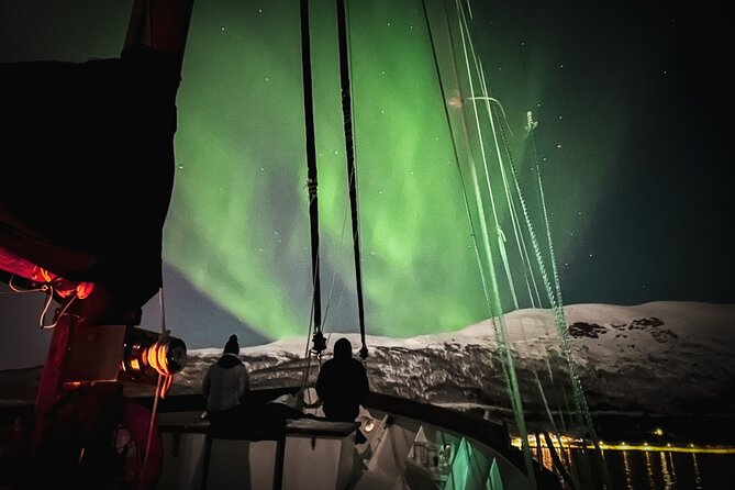 Luxury Northern Lights Yacht Cruise with Hot Tub from Tromsø - Reindeer Soup, Warm Drinks, and Alcohol-Free Rules