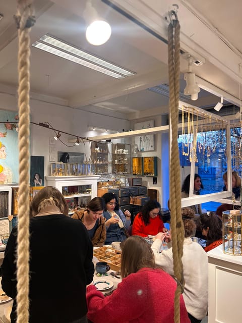 Maral Kunst : Jewelry Bar Experience (Jewelry Making) - MaralKunst in Oslo: a jewelry workshop near Deichman Library
