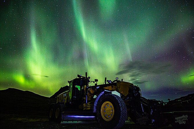 Marianne’s Heaven On Earth Aurora Chaser Tours - Food and warmth, so you do not waste your best hours shivering