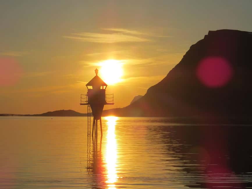 Midnight sun safari - Dress warm anyway: dry suit comfort and camera tips