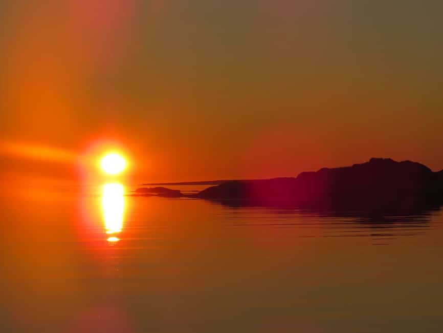 Midnight sun safari - Your route west through narrow straits to the ocean side