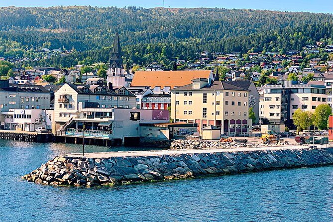 Molde - Atlantic Road Private Sightseeing tour - Molde cathedral and the Town of Roses: culture in the middle of the drive
