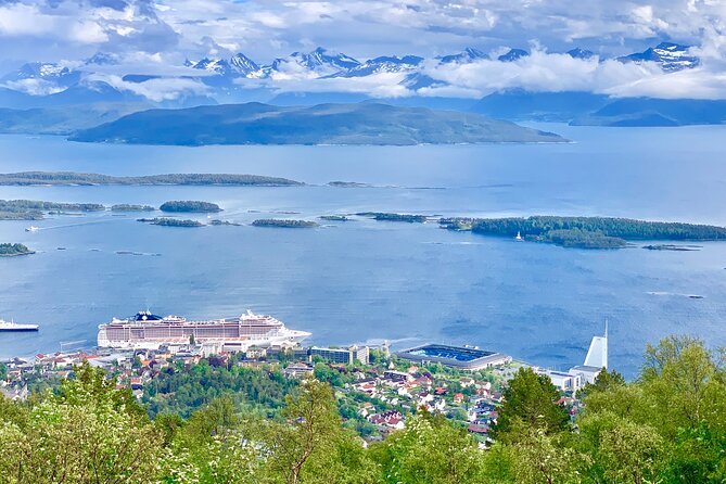 Molde - Atlantic Road Private Sightseeing tour - Varden Molde Panorama: where the region clicks into place