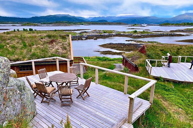 Molde - Atlantic Road Private Sightseeing tour - From Hamnegata to the harbor start: easy ways to match your day