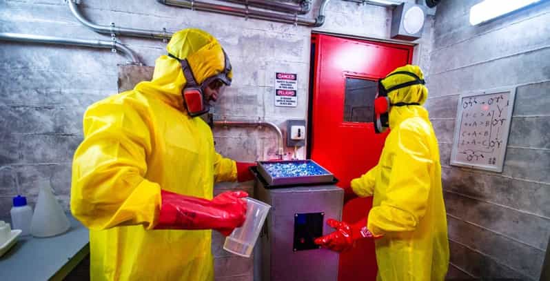 Molde: Project Heisenberg Escape Room Experience - The mission: sneaking into your own laboratory in Molde
