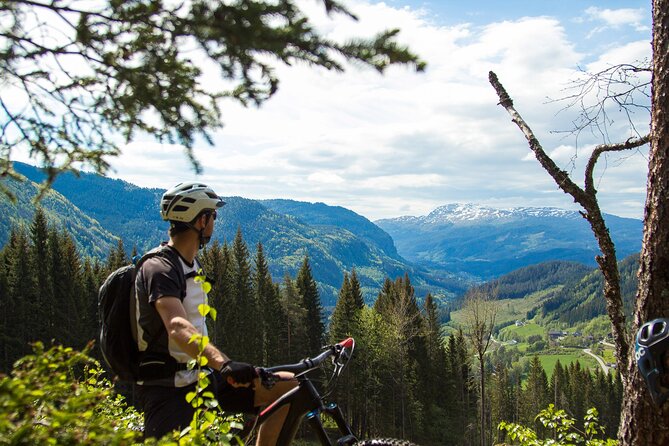 Mountain Bike - Voss Storålsen - Meeting at Outdoor Norway in Vossevangen, and what your 2:15 start implies
