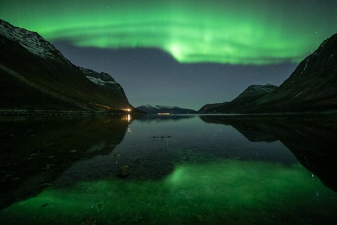 Northern Lights Expedition Tromsø - 6 people - Arctic Photo Guide - Thermal suit time: warmth, mobility, and why it matters for real viewing