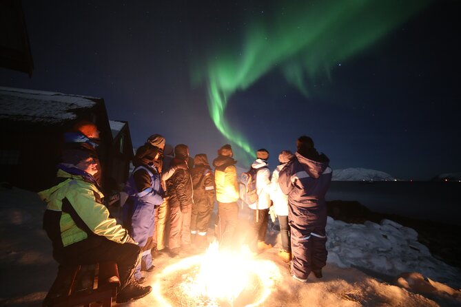 Northern lights photography tour - Timing, meeting point, and what your evening flow looks like