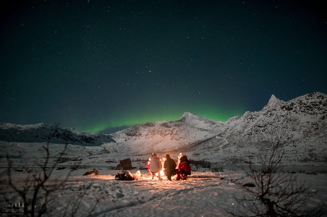 Northern Lights tour - All inclusive - Northern Horizon - Small group magic: max 15 and quick regrouping