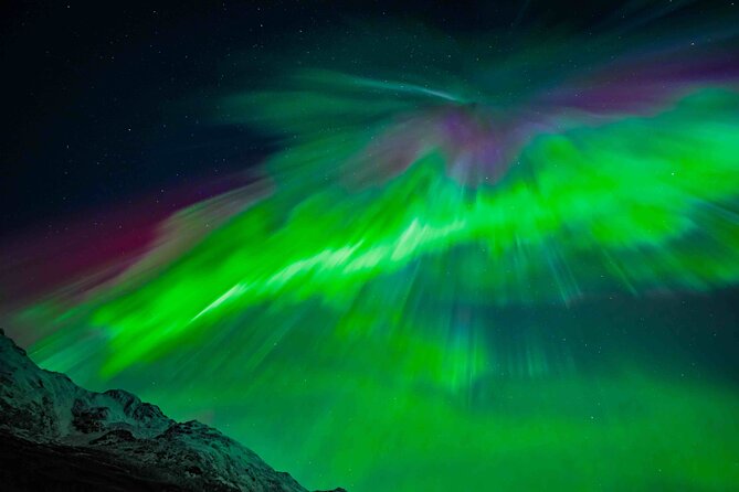 Northern Lights Tour with small group of 8 people - How the Aurora Photography Works (and Why the Help Matters)