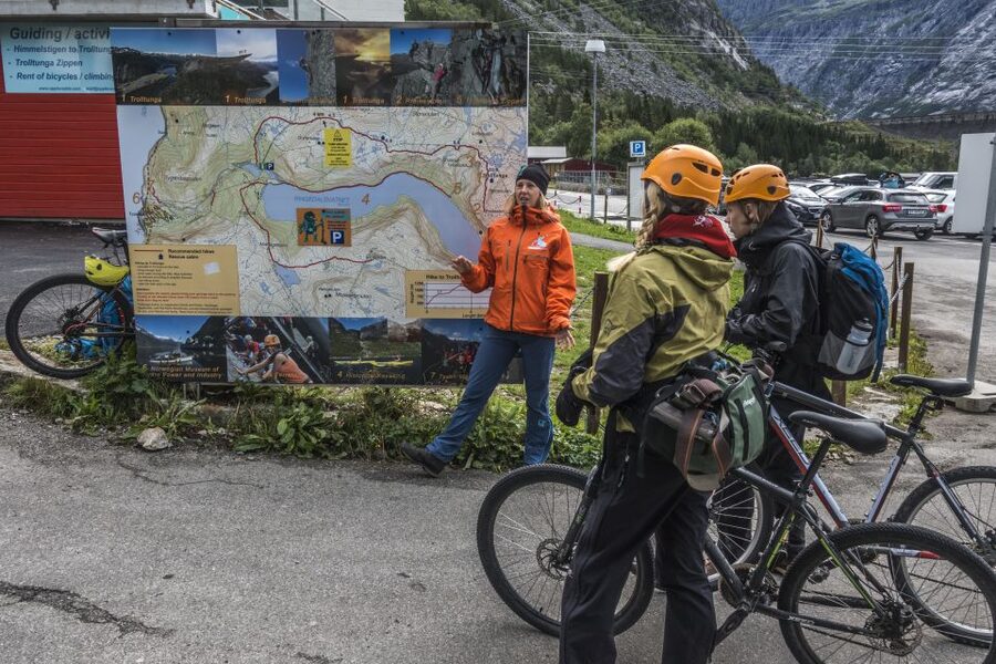 Odda: Trolltunga Via Ferrata, Sunset and Sunrise - What to pack, and how to avoid a miserable mountain night