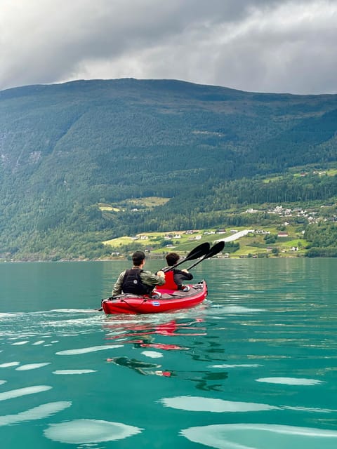 Olden: Experience Beginner-friendly Fjord Kayaking - Who should book this Olden beginner kayaking tour