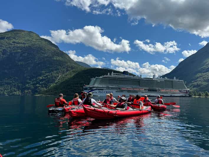 Olden: Experience Beginner-friendly Fjord Kayaking - Two hours of paddling on calm Nordfjord water