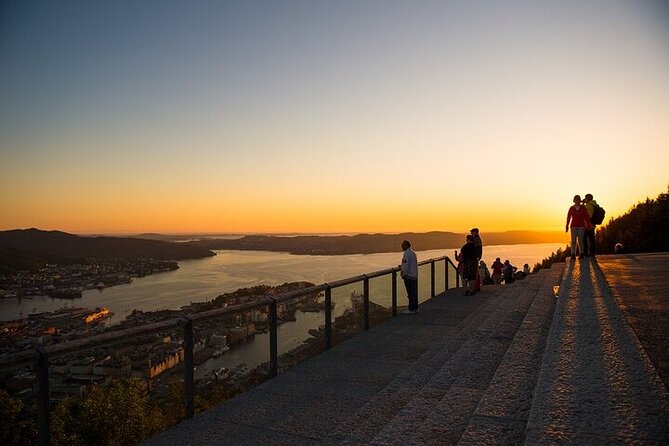 On Top of Bergen - Private Hike - Where to meet on Strandkaien 3, and how to plan your start