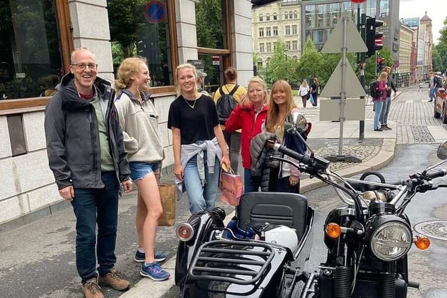 Oslo: 2-Hour Retro Motorcycle Sidecar City Tour - Key highlights at a glance