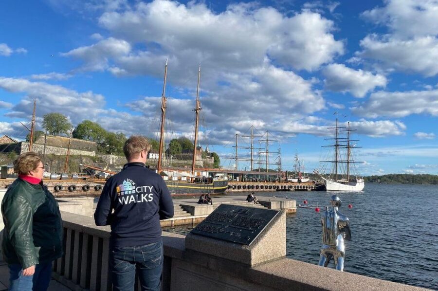 Oslo: Best of Oslo Walking Tour - Grand Hotel Oslo, Oslo Bazaars, and Stortorvet stopovers