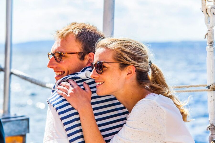 Oslo: Best of Oslo Walking Tour & Fjords Sightseeing Cruise - What the open-top fjord cruise really delivers