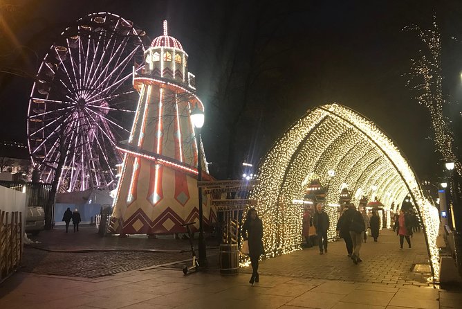 Oslo Christmas walk - Getting started at Nationaltheatret and staying on track