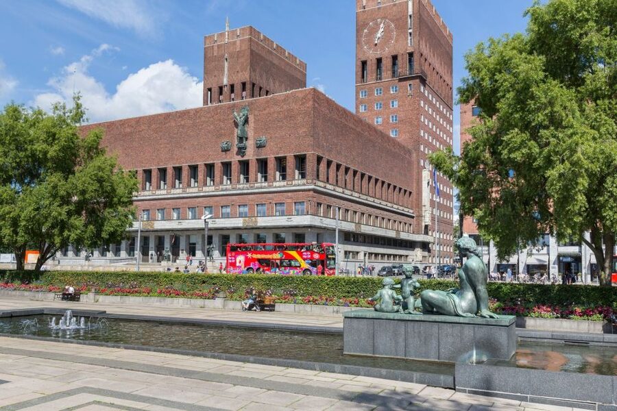 Oslo: City Sightseeing Hop-On Hop-Off Bus Tour - Bygdøy Museum Peninsula: Cultural History Meets Viking Boats