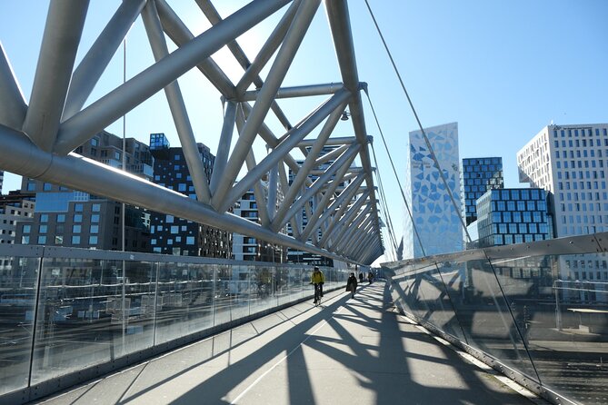 Oslo City Walks - The City of Contrasts - Who should book this city of contrasts walk