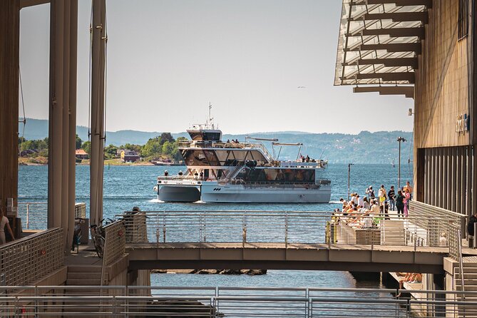 Oslo Fjord Brunch & Bubbles Cruise - Getting to the boat: the Rådhusbrygge 2 start time