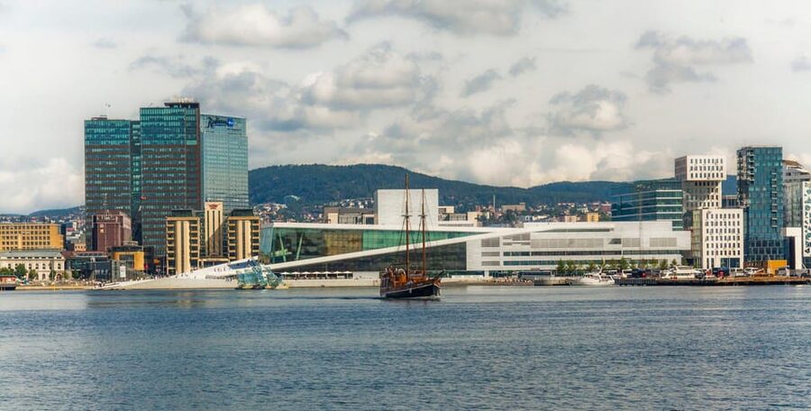 Oslo: Fjord Mini Cruise by Wooden Sailing Ship - Opera House, Akershus, and museum islands: the best photo beats