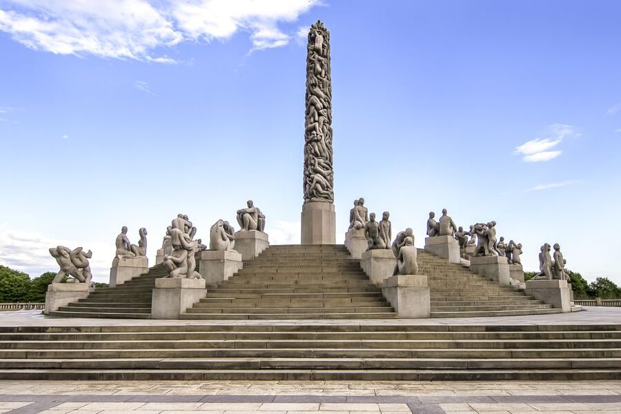 Oslo: Grand City Sightseeing Tour by Bus with Fjord Cruise - Vigeland Sculpture Park on Foot: One Artist’s Entire World