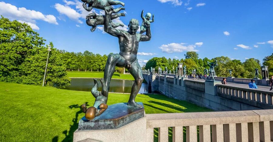 Oslo: Grand City Sightseeing Tour by Bus with Fjord Cruise - Fram Museum: Norway’s Polar Story Told Close-Up