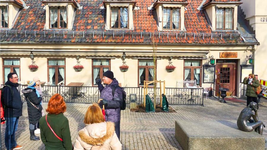 Oslo: History, Art and Secrets Tour - The story thread: how Oslo repeatedly rebuilt itself