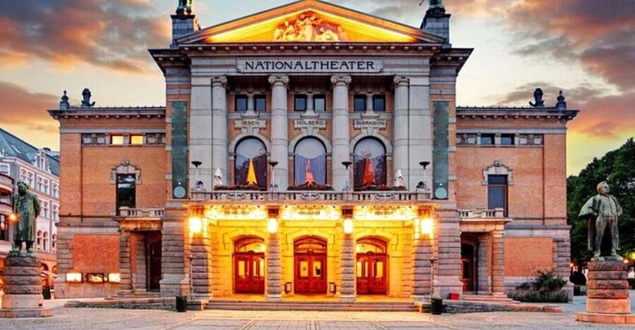 Oslo : Must-See Attractions Walking Tour With A Guide - Private guide value at about $65 for 3 hours